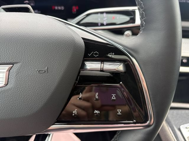2026 Cadillac OPTIQ Premium Sport