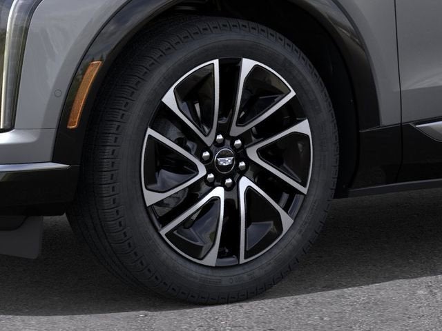2025 Cadillac OPTIQ Sport 2