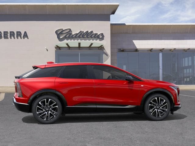 2025 Cadillac OPTIQ Sport 2