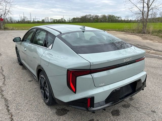 2025 Kia K4 GT-Line
