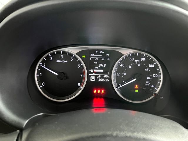 2023 Nissan Kicks S