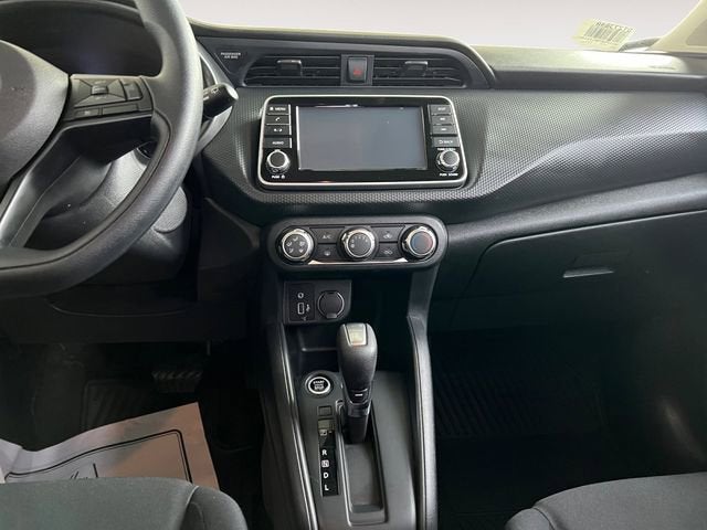 2023 Nissan Kicks S