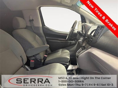 2016 Nissan NV200 SV