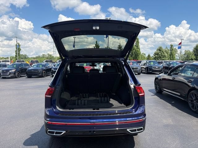 2023 Volkswagen Tiguan SEL R-Line