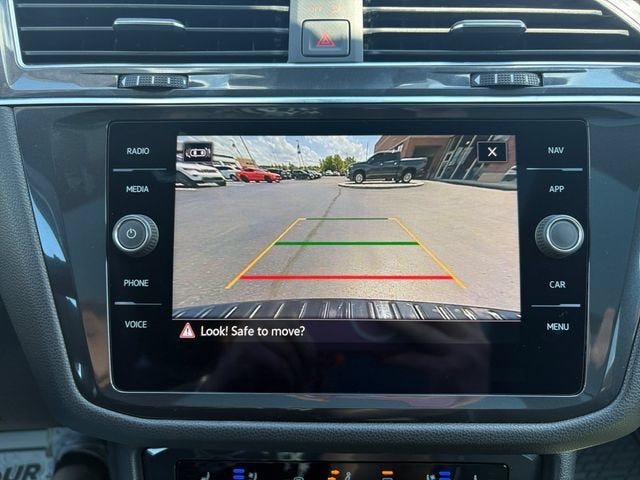 2023 Volkswagen Tiguan SEL R-Line