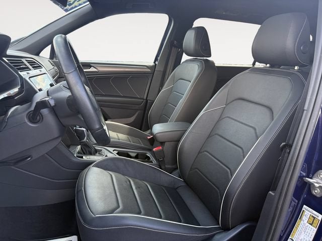 2023 Volkswagen Tiguan SEL R-Line