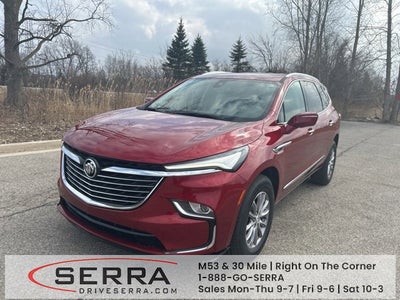 2023 Buick Enclave Essence