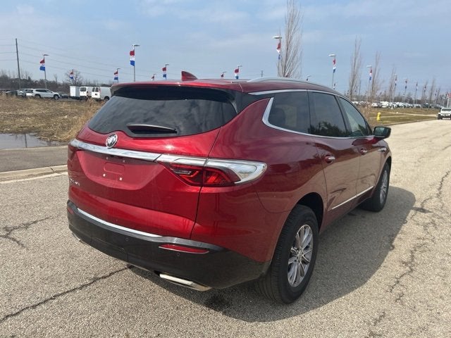 2023 Buick Enclave Essence