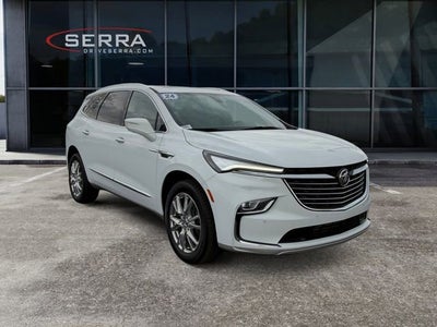 2024 Buick Enclave Essence
