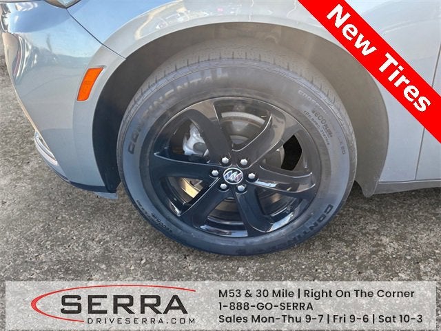 2024 Buick Enclave Essence