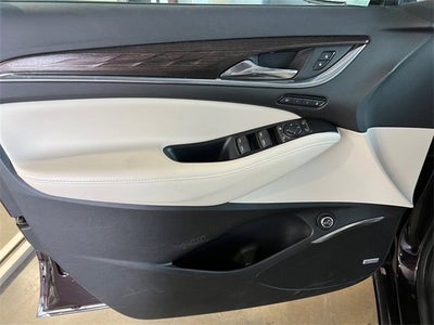 2022 Buick Enclave Avenir