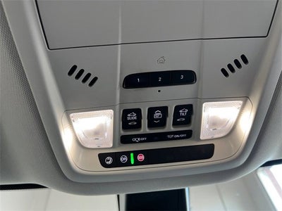 2022 Buick Enclave Avenir