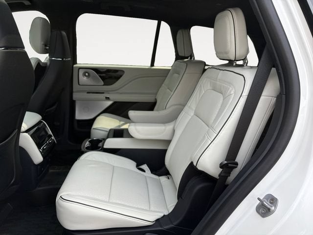 2025 Lincoln Aviator Black Label