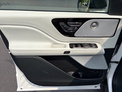 2025 Lincoln Aviator Black Label