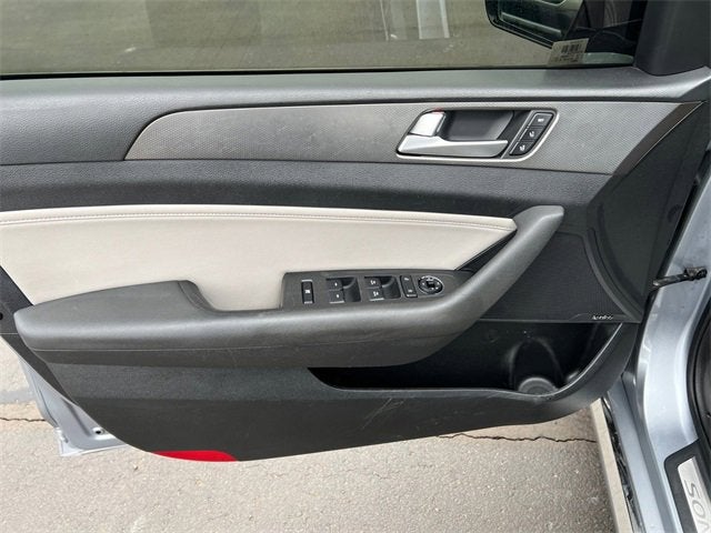 2016 Hyundai Sonata 2.0T Limited