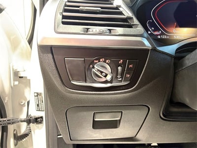 2022 BMW X4 xDrive30i