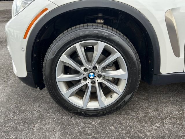 2019 BMW X6 xDrive35i