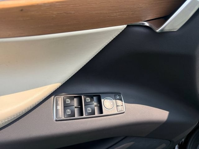 2020 Tesla Model X Long Range