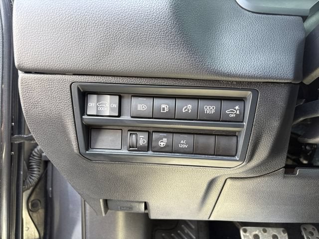 2025 Toyota Sequoia SR5