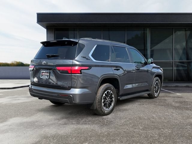 2025 Toyota Sequoia SR5