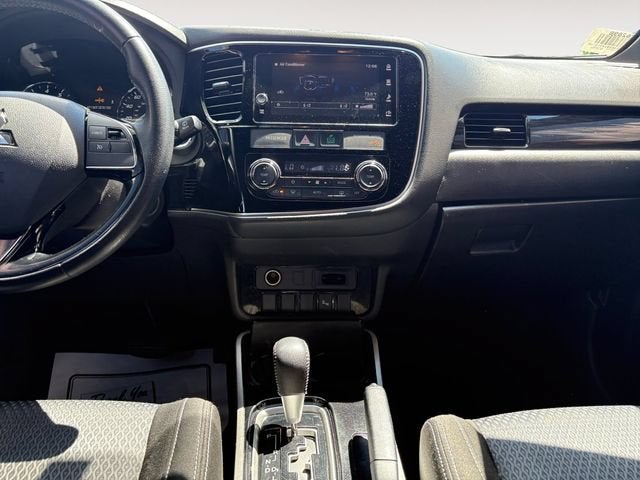 2018 Mitsubishi Outlander SE
