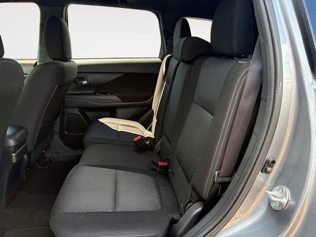2018 Mitsubishi Outlander SE