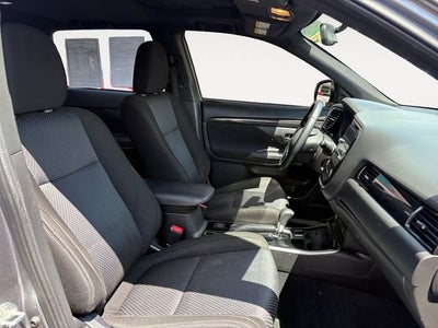 2018 Mitsubishi Outlander SE
