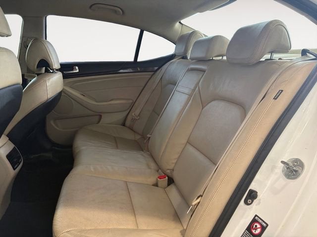 2014 Kia Cadenza Premium