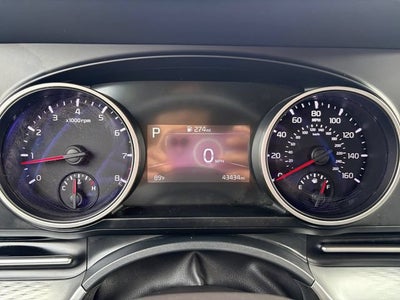 2024 Kia Carnival LX