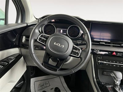 2024 Kia Carnival EX