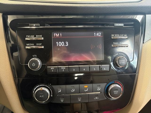 2015 Nissan Rogue S