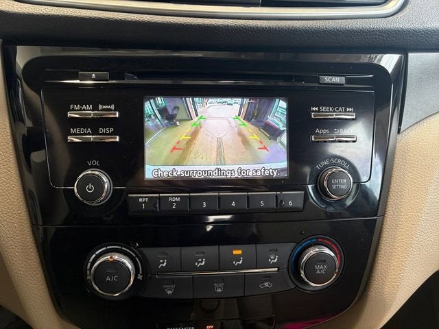 2015 Nissan Rogue S