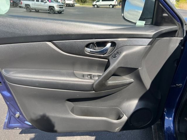 2019 Nissan Rogue Base