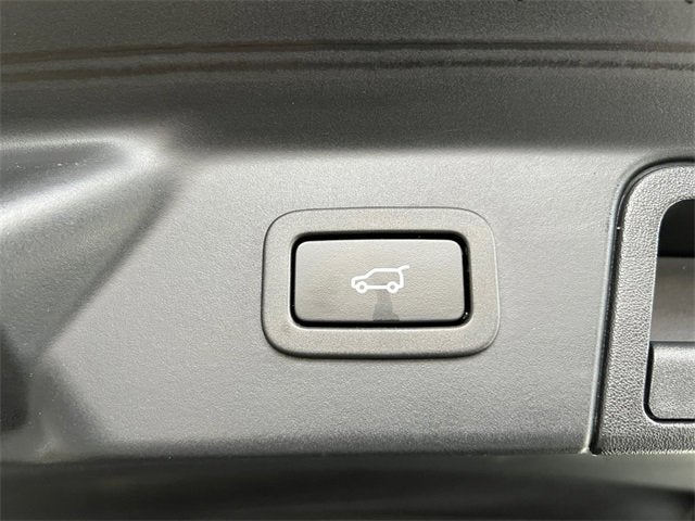 2019 Land Rover Range Rover Velar R-Dynamic SE