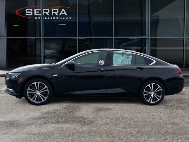 2018 Buick Regal Sportback Essence