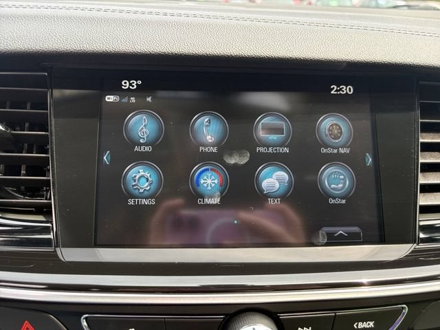2018 Buick Regal Sportback Essence