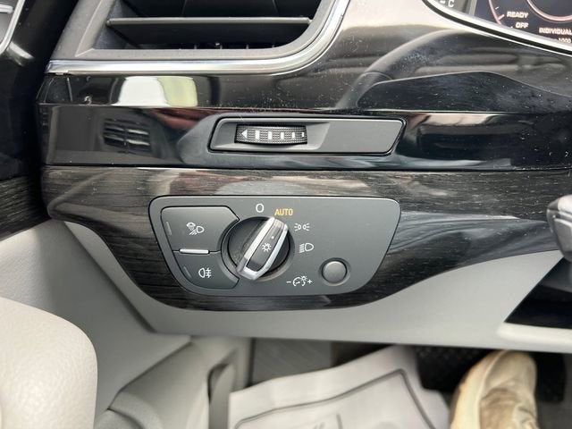 2019 Audi Q7 Premium Plus