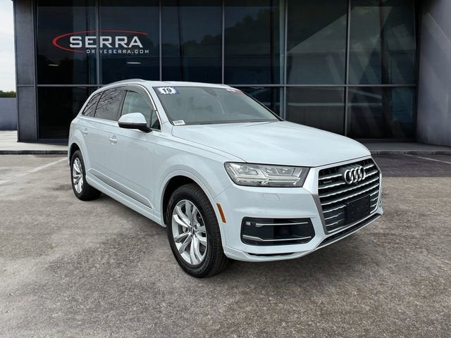 2019 Audi Q7 Premium Plus