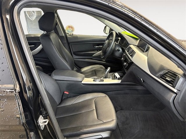2016 BMW 3 Series 320i xDrive