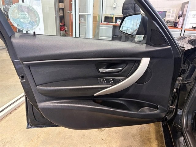 2016 BMW 3 Series 320i xDrive