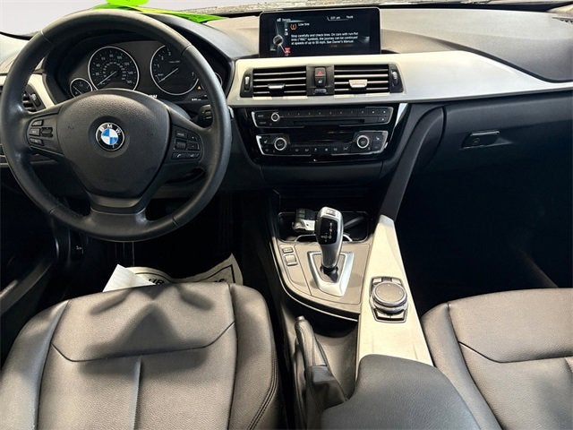 2016 BMW 3 Series 320i xDrive