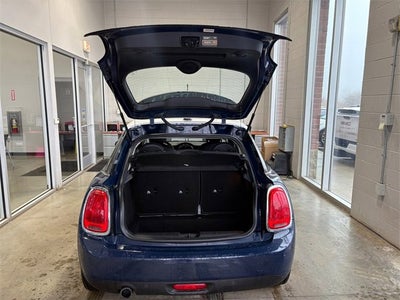 2017 MINI Hardtop 4 Door Cooper