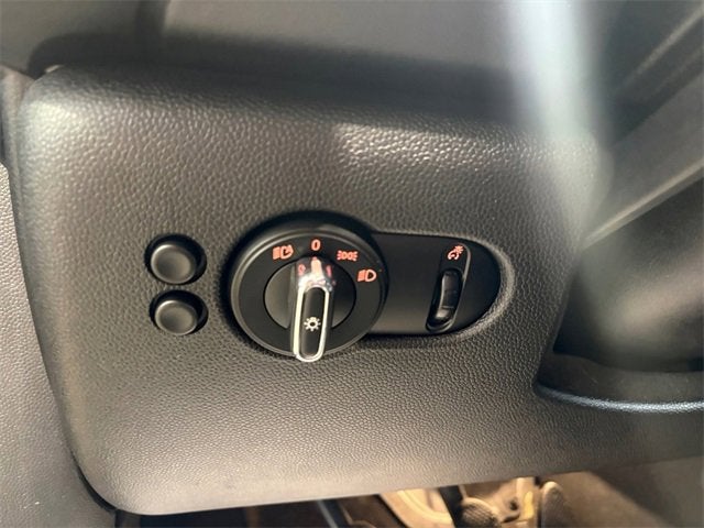 2017 MINI Hardtop 4 Door Cooper