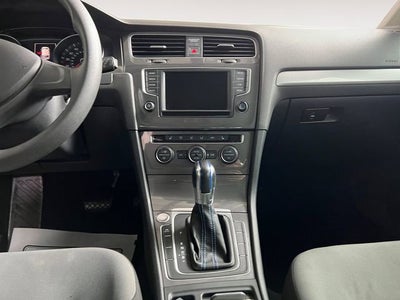 2016 Volkswagen e-Golf SE