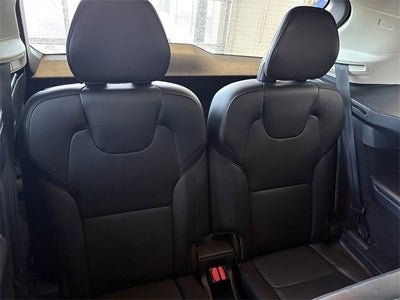 2018 Volvo XC90 Momentum