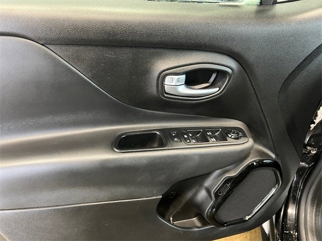 2017 Jeep Renegade Altitude