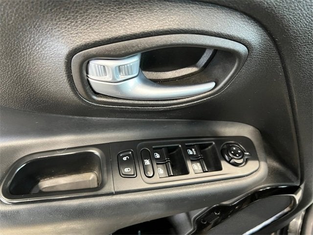 2017 Jeep Renegade Altitude