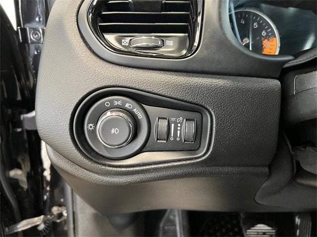 2017 Jeep Renegade Altitude