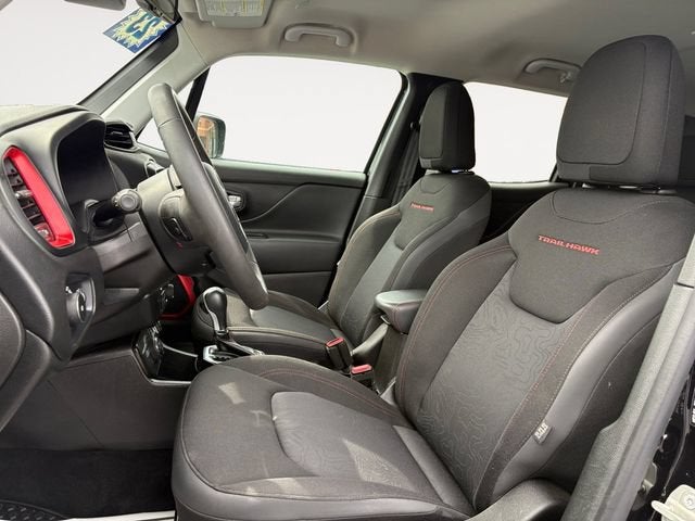2023 Jeep Renegade Trailhawk