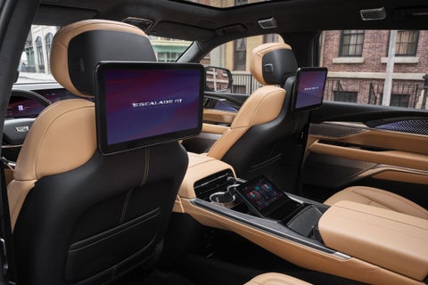 Serra Cadillac in Washington MI